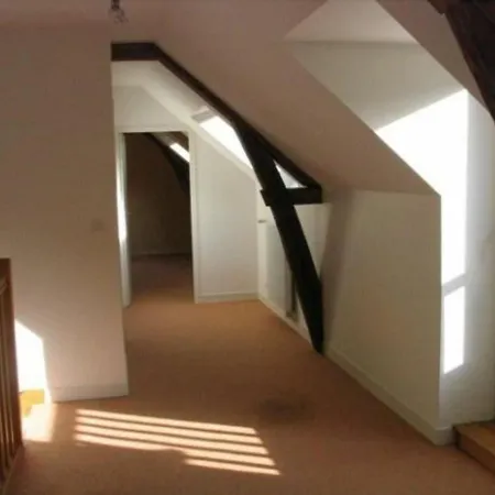 Ferme Renovee Avec Verger, 7 Km Du Mans, Cheminee, 4 Chambres, Draps Inclus, Calme Assure Landhaus *