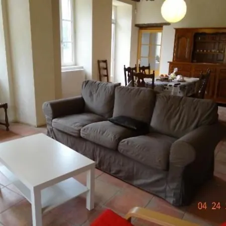 Vakantiehuis Ferme Renovee Avec Verger, 7 Km Du Mans, Cheminee, 4 Chambres, Draps Inclus, Calme Assure - Fr-1-410-251 *